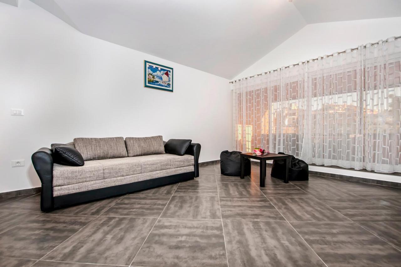 Apartments Centener Rovinj Eksteriør bilde